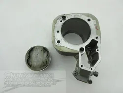 Engine Cylinder Jug W Piston Front 1996 BMW R1100RS 936